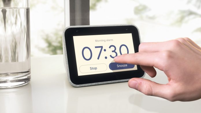 Lenovo Smart Clock and Smart Display